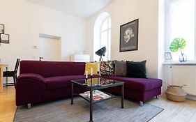Charming & Authentic Vienna Flat - Central Located