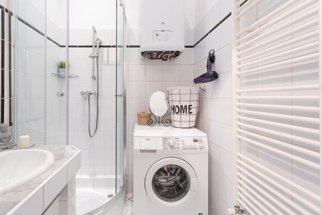 Apartament Charming & Authentic Vienna Flat - Central Located Zewnętrze zdjęcie
